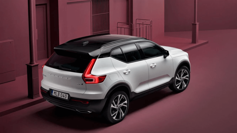 Volvo XC40 Compact SUV Revealed During the LA Auto Show